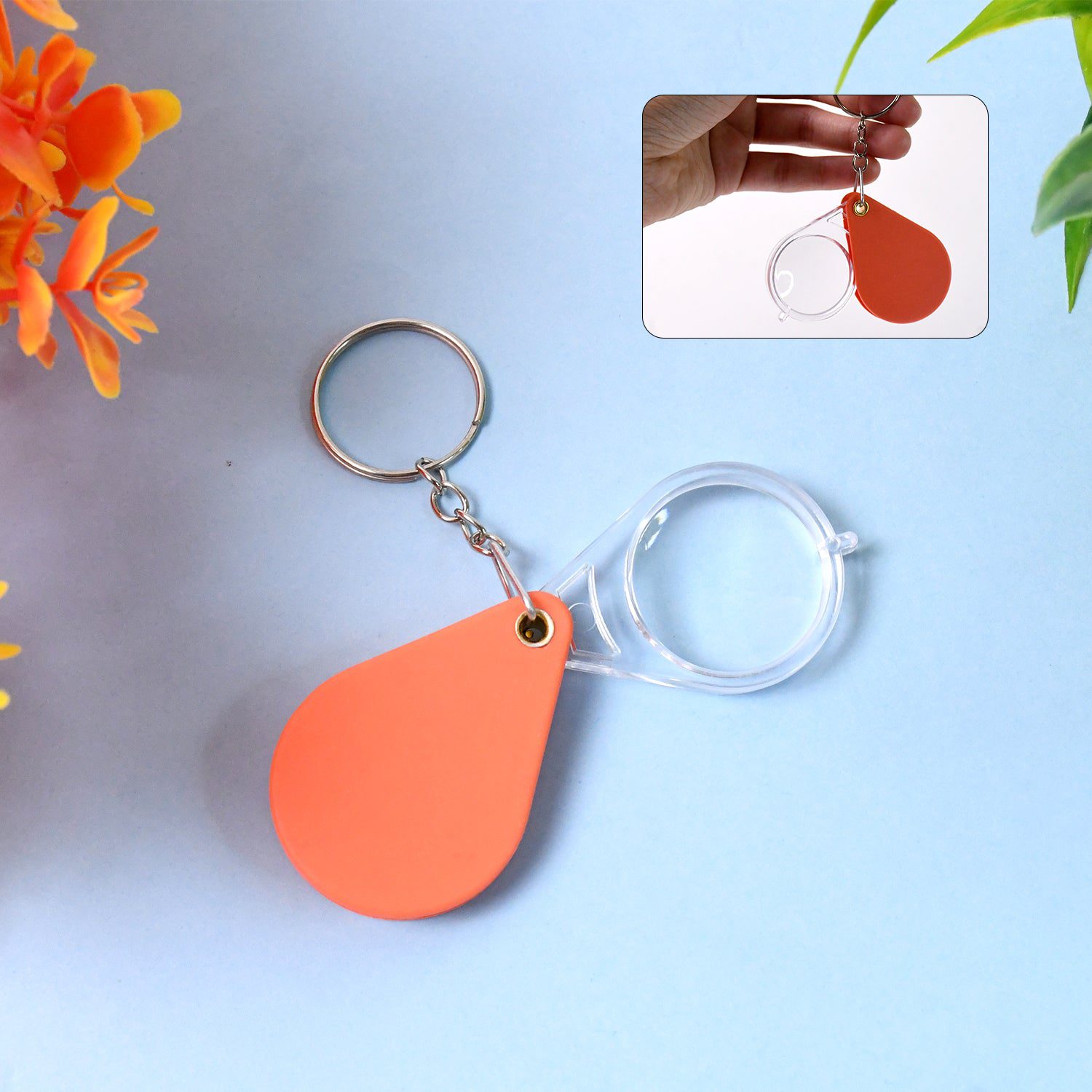 01_70944043-0fd9-467a-b1c2-a82a9fed16c1.jpg Folding Magnifier, Portable Mini Magnifier Keychain (1 Pc) - Front View by Nari Haat, Indian ethnic wear, women cloth...