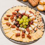 Wood Double Sided Toothpicks with Clear Plastic Storage Box - Image 3