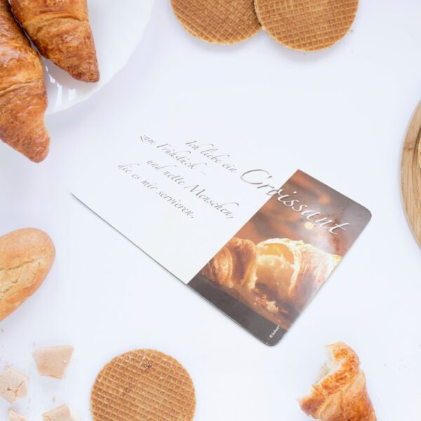 Versatile Plastic Wooden Cutting Board for Kitchen