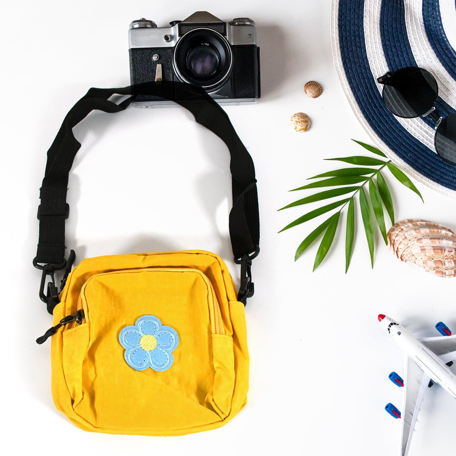 06_cd8270a7-8294-4e3c-aec2-d8a7d4b49be2.jpg Solid Color Shoulder Crossbody Bag – Trendy Small Square Bag for Students - Front View by Nari Haat, Indian ethnic ...