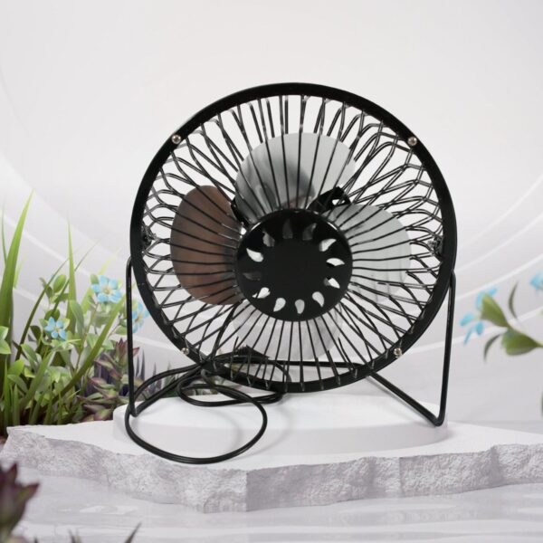USB Table Desk Personal Metal Electronic Fan, Compatible with Computers, Laptops, Student Dormitory, Suitable For Off...