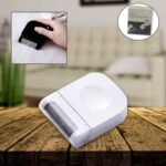 Portable Clothes Lint Remover – Razor Fuzz & Fluff Remover for Pet & Home (1 Pc) - Sleeve Design by Nari Haat, Indi...