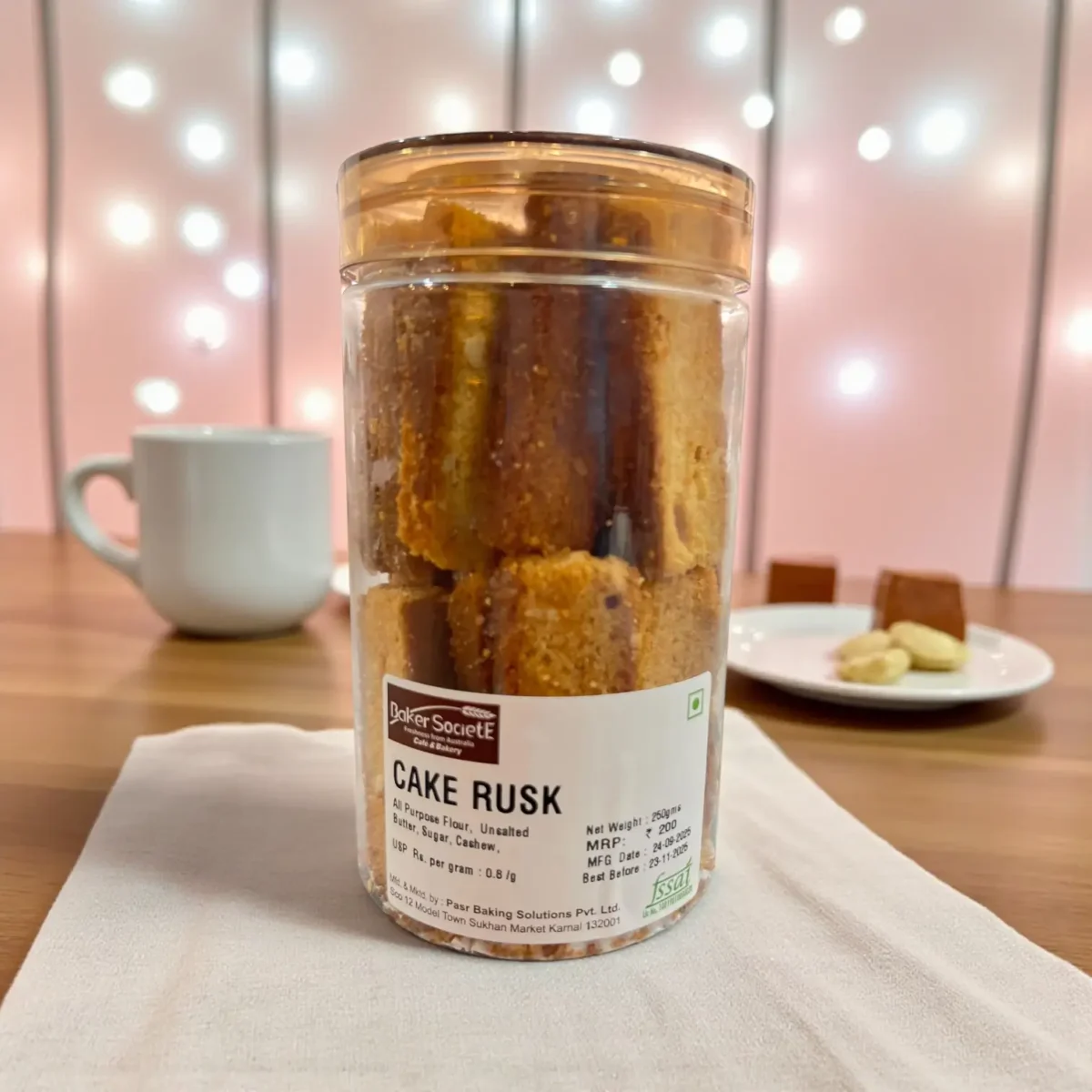 Cake Rusk Golden Toasted Slices with Unrefined Sugar & Butter Infusion (1) Cake Rusk Golden Toasted Slices with Unrefined Sugar & Butter Infusion (1)