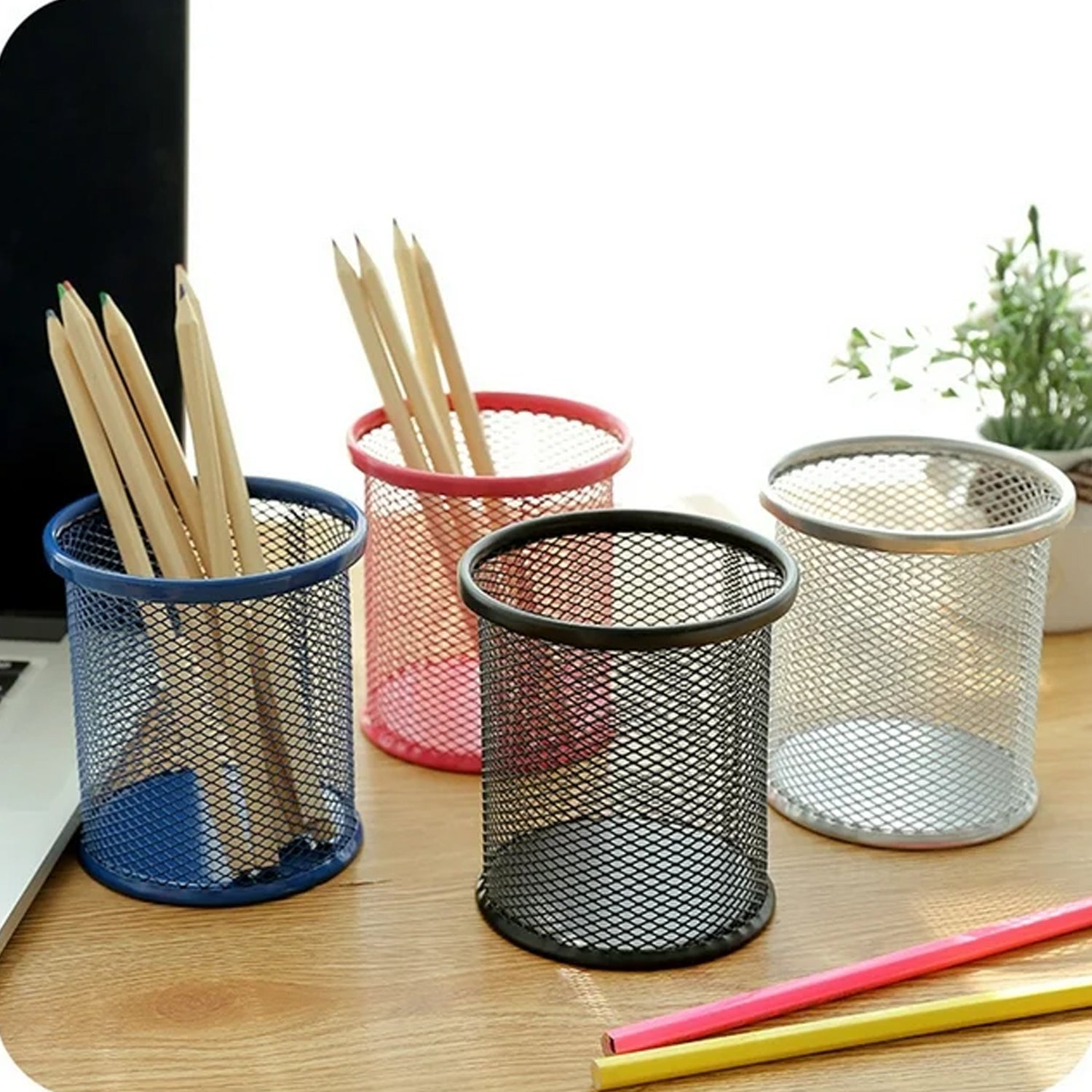 07_069e55f6-0e78-4f3f-a92a-f5c28fdb6283.jpg Durable Metal Mesh Pen Holder for Desk Organization