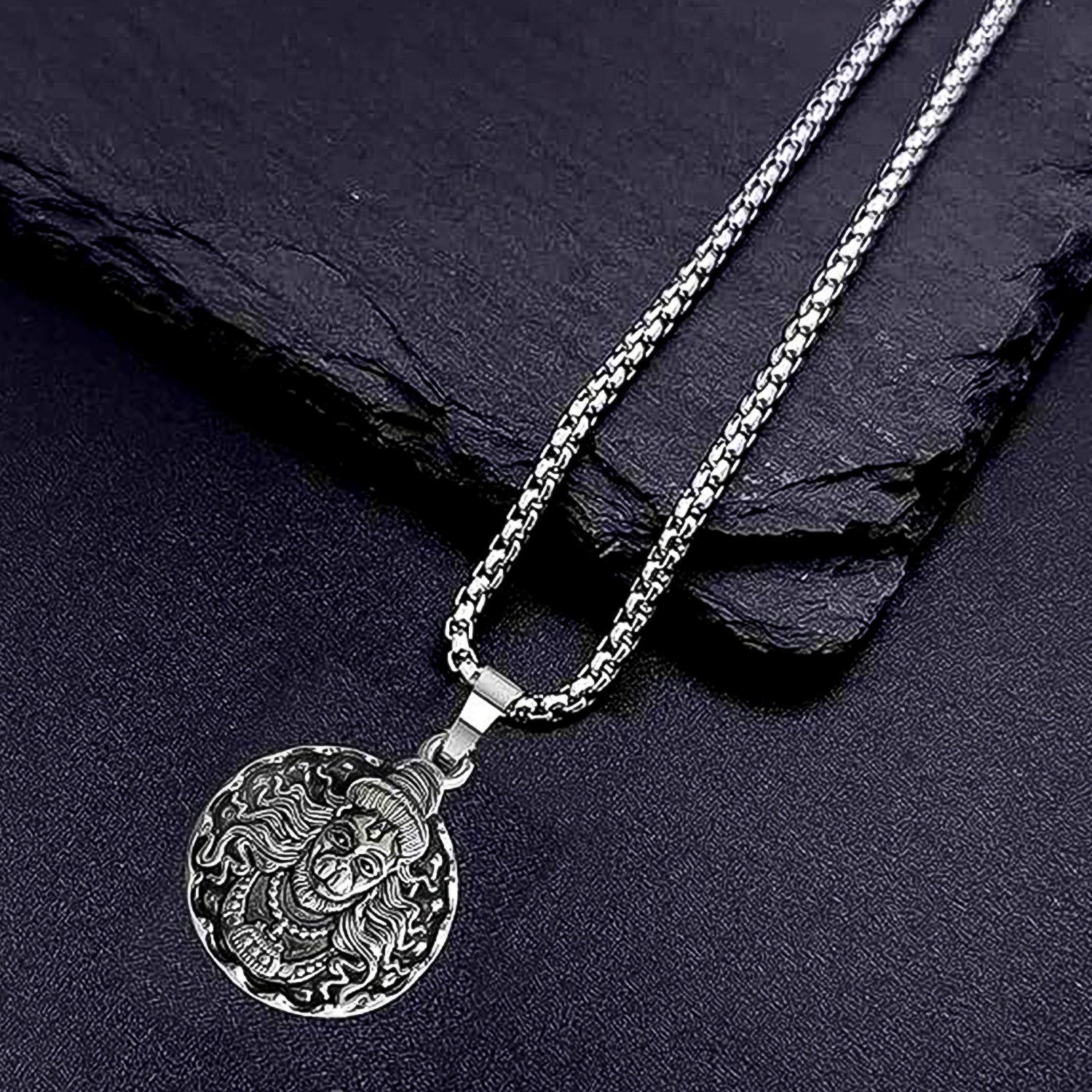 Hanuman ji pendant with gada