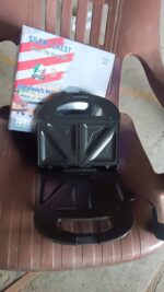 Sandwich Maker Makes Sandwich Non-Stick Plates| Easy to Use with Indicator Lights Sandwich toaster - Fabric Detail by...