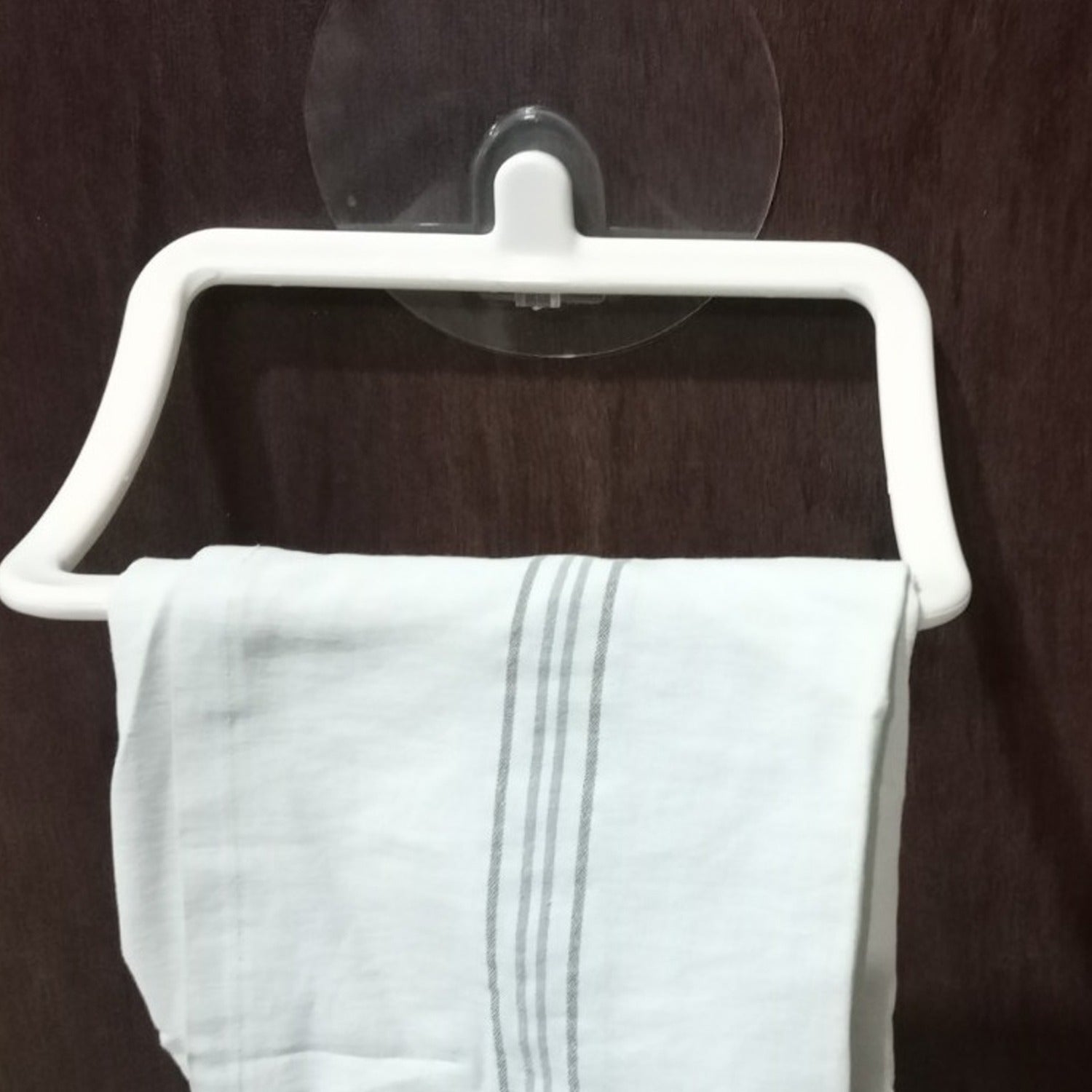 741d6784-6855-4207-a904-caf6885cd192.jpg Self-adhesive wall mounted hand towel holder
