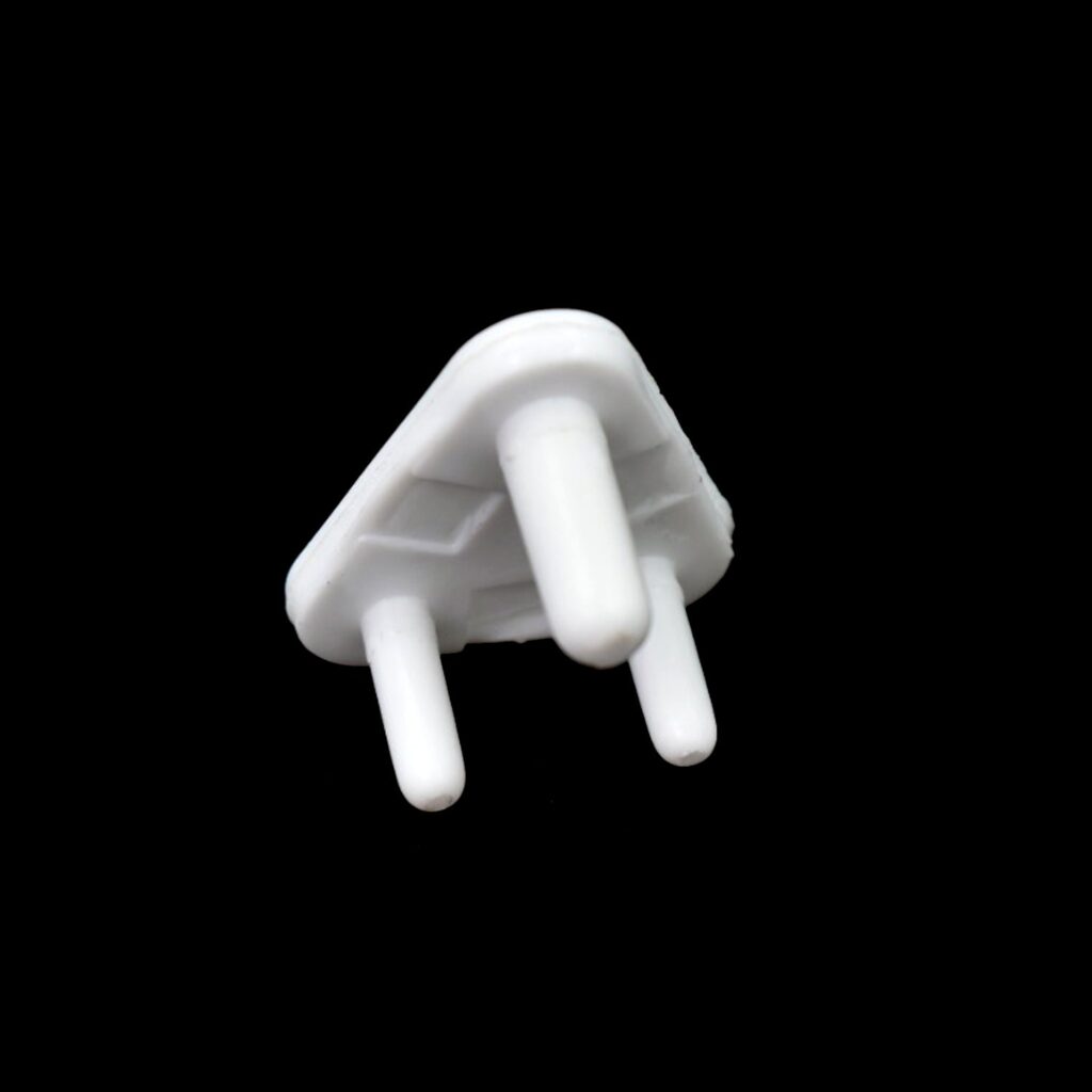 100 Pc Baby Safety Electrical Socket Covers