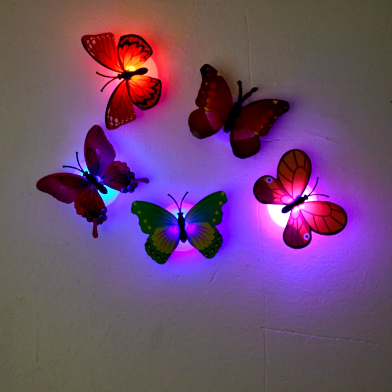 02_53e137c8-90d9-4753-b87e-c29a2e6d1543.jpg Butterfly 3D Night Lamp – 3D Illusion LED Lamp for Room & Decor (Pack of 50) - Image 1