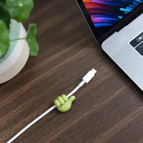 Multifunctional hand shape wall clip