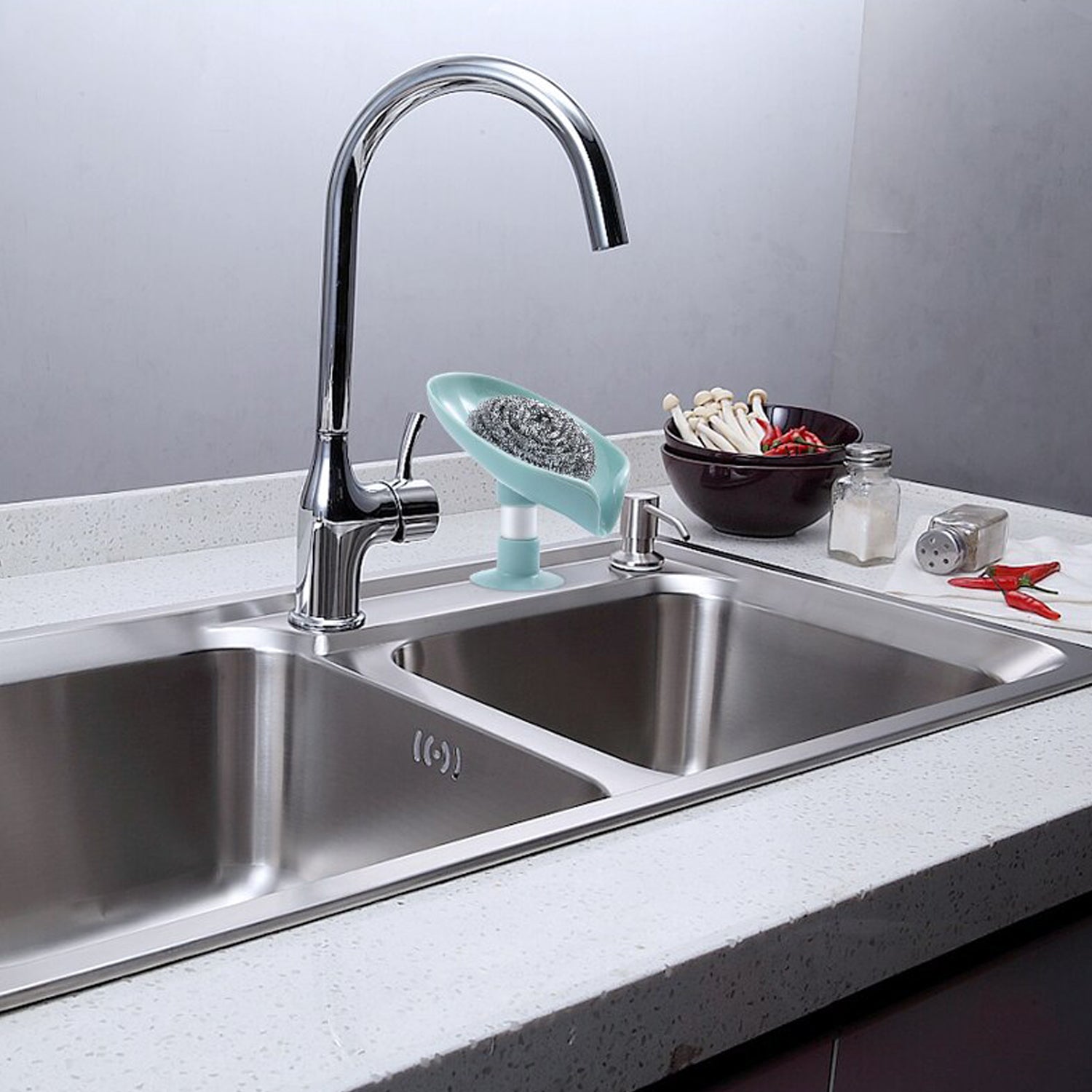 07_4dcd2876-ac6f-46e4-9469-70fb1ee8d38c.jpg Leaf Shape Self Draining Soap Holder