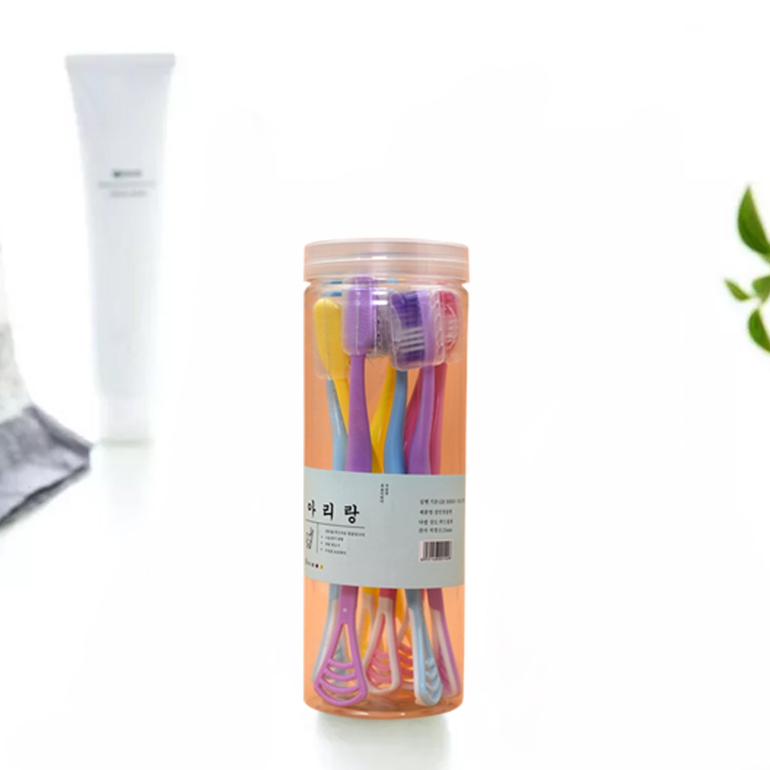 10_fa407e17-60a1-489a-95a9-8b9a0bb5487e.jpg 8 Pc 2-in-1 Toothbrush Case for Family Use - Front View by Nari Haat, Indian ethnic wear, women clothing, designer suit