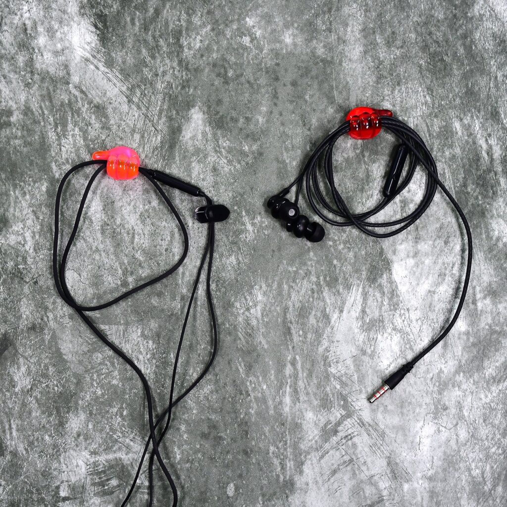 10pc hand shape wall clip holder