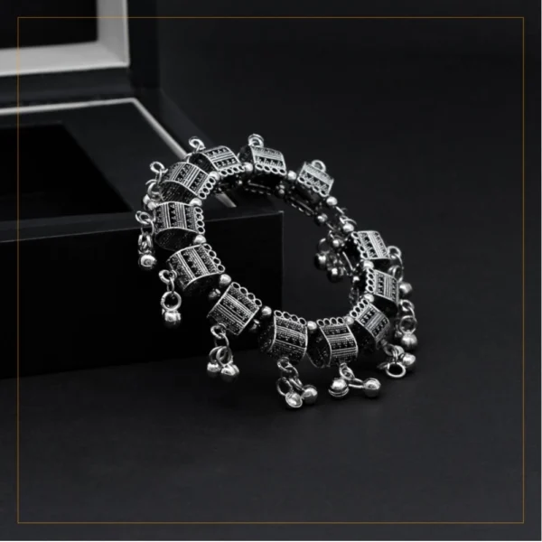 Buy Oxidised Bracelet Online
