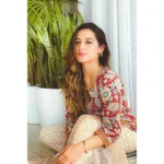 Red Cotton Floral Kurti Set - Angle 4