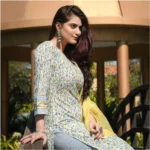 Women's Printed Cotton Kurti - Angle 3