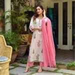 Women's Cotton Kurti Set - Angle 5