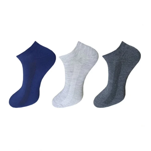Three pairs of multicolor unisex cotton solid ankle length socks