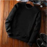 Black fleece sweatshirt for men with round neck and long sleeves