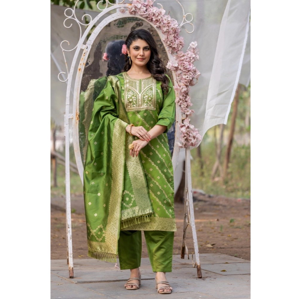 54310522218_a7b84fe0d6_o_d-1000x1000-1.webp Generic Women's Polyster Printed Round Neck Kurti with Pant and Dupatta Set (Green) - Image 1