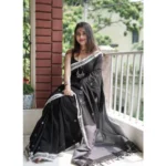 Women's Printed Cotton Saree - Angle 3