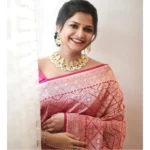 Women's Silk Saree - Angle 2