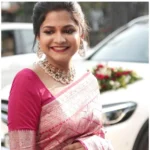 Women's Silk Saree - Angle 3