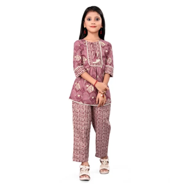 Generic Girl's Cotton Printed Top With Bottom Set (Purple)