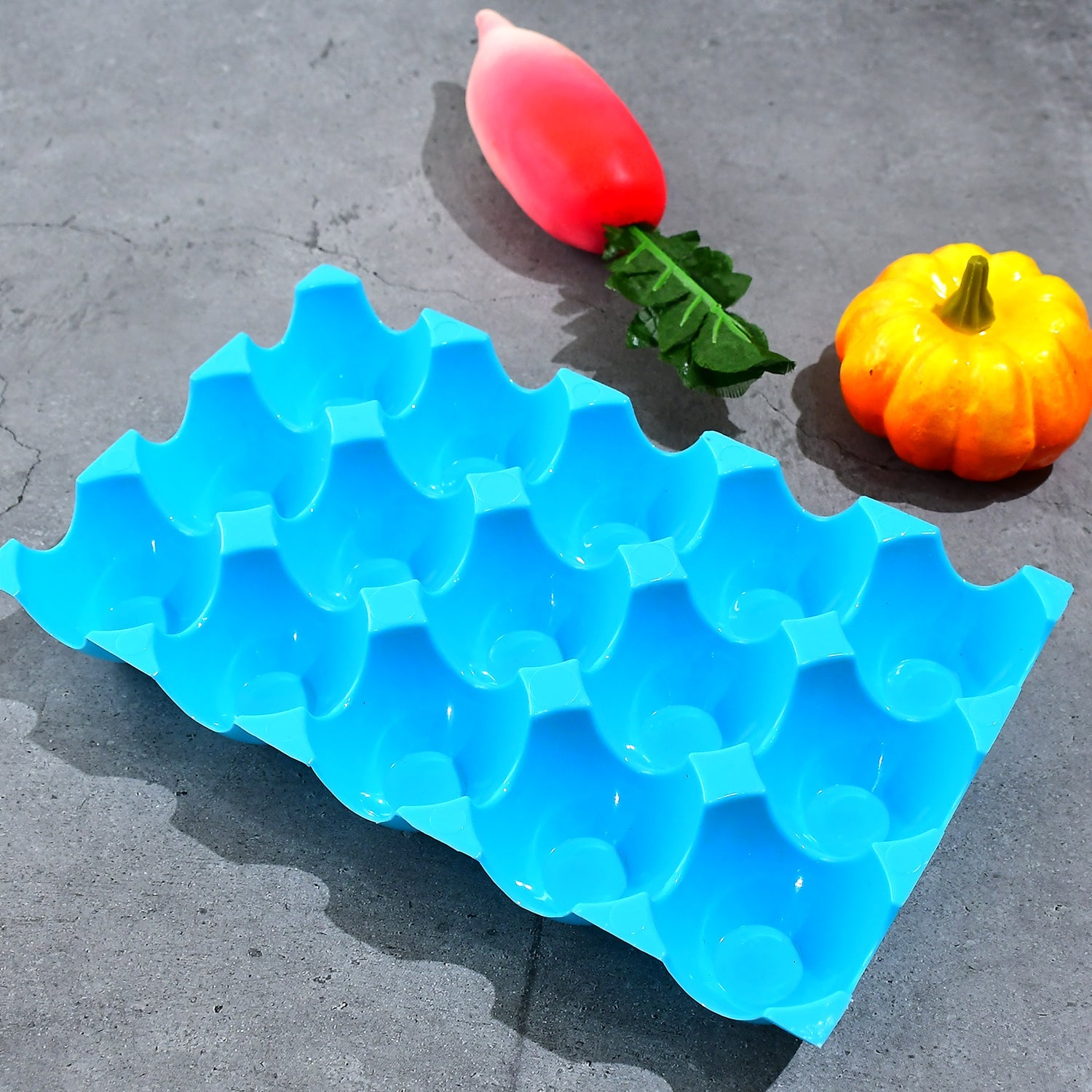 5_33aab021-3b9c-437b-b15d-0f4f4c01f5e8.jpg Plastic Egg Tray with 15 Holders