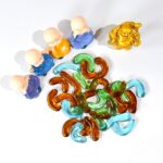 Glass Gem Stone, Flat Round Marbles Pebbles for Vase Fillers, Attractive pebbles for Aquarium Fish Tank. - Closeup Em...