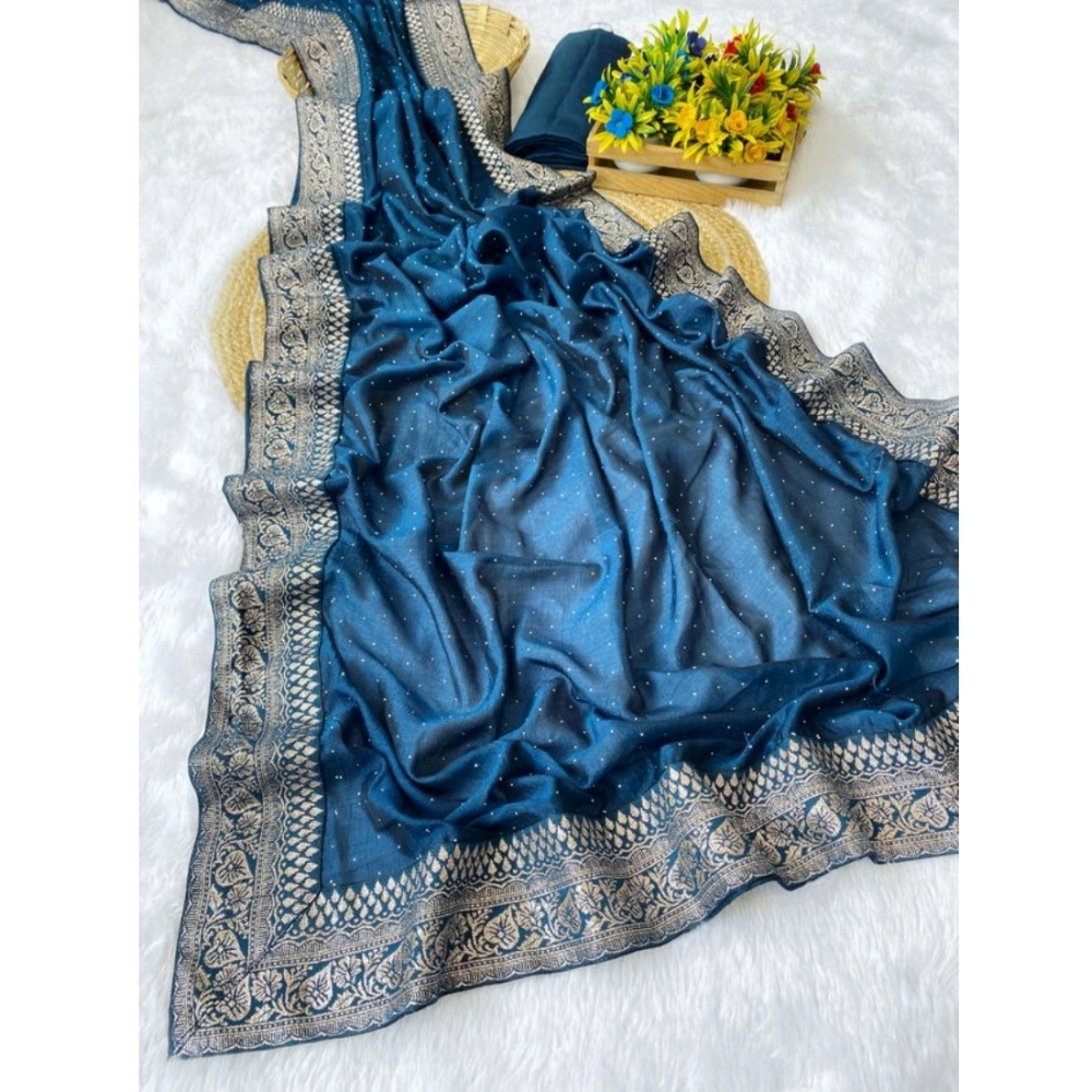 PID-62452-Generic-Women-s-Silk-Embroidred-Saree-With-Unstitched-Blouse-5-5-Mtr-Light-Green-1-1000x1000-1.webp Light Green Silk Embroidered Saree with Unstitched Blouse