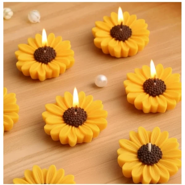 Generic Soya Wax Daisy Floating Candles (6 Pieces)