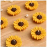 Generic Soya Wax Daisy Floating Candles (6 Pieces) - Image 3