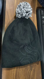Men's and Women's Skull Slouchy Winter Woolen Knitted Black Inside Fur Beanie Cap. - Neckline Detail by Nari Haat, In...