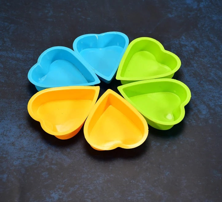 a035d850-9065-4bb9-8c78-7bf0fa875f54.jpg Heart-Shaped Silicone Cake Mold – Baking Tools & Bakeware (Pack of 6) - Front View by Nari Haat, Indian ethnic wear...