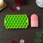 Face Icer Roller with Honeycomb Ice Tray (2 Pc )