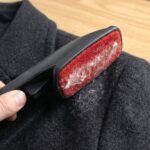 Reusable Double-Sided Clothes Lint Remover Brush (1 Pc) - Image 3