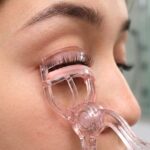 Transparent Eyelash Curler (1 Pc) - Image 3