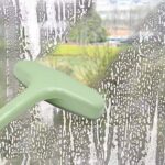 Window Screen Cleaning Brush With Extendable Handle (1 Pc) - Image 10