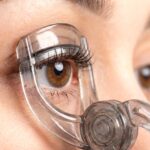 Transparent Eyelash Curler (1 Pc) - Image 3