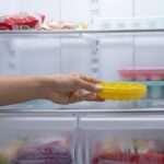 Premium Round Ice Cube Tray with Lid (1 Pc) - Image 5