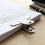 Heavy Duty Metal Paper Clamp Clips (4 Pc) - Image 4