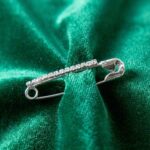 Decorative Silver Finish Safety Pin Brooch Set (12 Pc Set) - Image 4