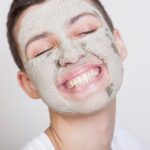 Natural Multani Mitti (Fuller’s Earth) Face & Body Care Powder (10 to 12 Gm / 1 Pkt) - Image 3