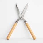 Wooden Handle Hedge Shears, Bush Clipper - Image 9