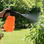 1.5L Heavy-Duty Plastic Pressure Spray Bottle with Adjustable Nozzle - Image 6