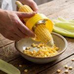 Handheld Corn Kernel Stripper / Corn Peeler Tool (1 Pc) - Image 4