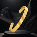 Elegant Gold Finish Open Cuff Bracelet Kada (1 Pc) - Image 4