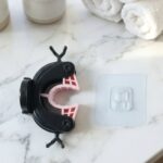 Powerful Antler Style Wall Mounted Mop & Broom Holder (1 Pc) - Image 7