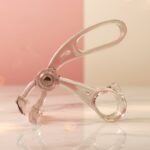 Classic Plastic Eyelash Curler (1 Pc) - Image 7